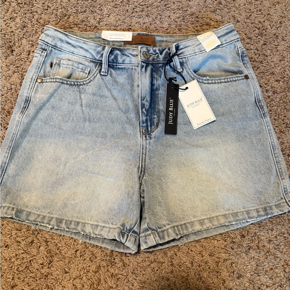 Judy Blue Classic Light Wash Jean Shorts